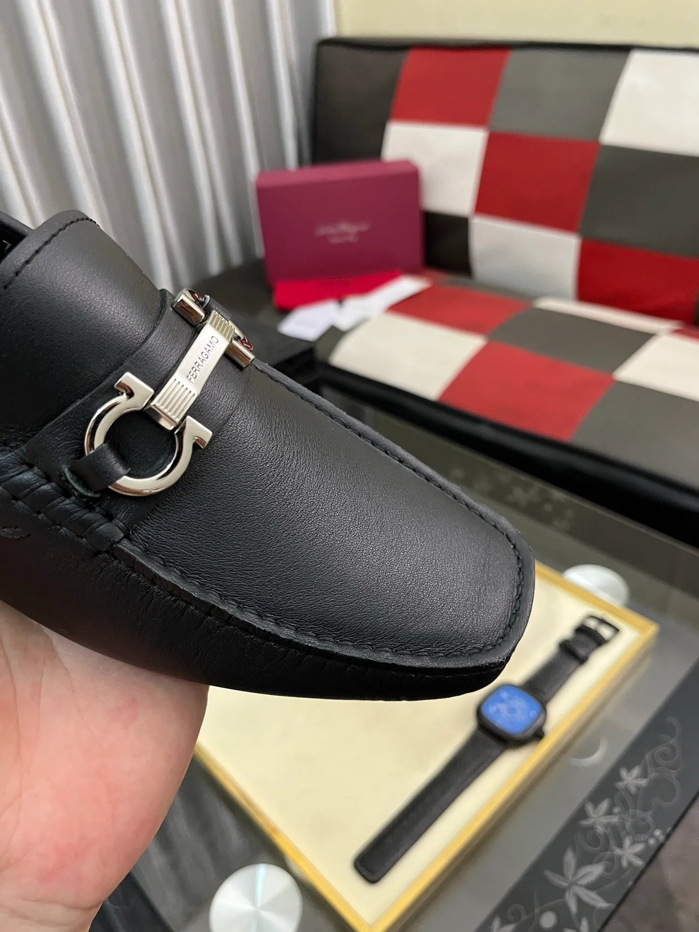 Men's shoes 💰560⌚️⌚️ Ferragamo [Ferragamo] new high-end quality framed shoes. The style is luxurious and elegant, with equal emphasis on practicality and style. We pay special attention to quality and details. The shoe last leather, workmanship and comfort are not inferior! Material: Imported first-layer soft cowhide leather upper ➕Genuine leather lining, code number: 38-446️⃣colors available